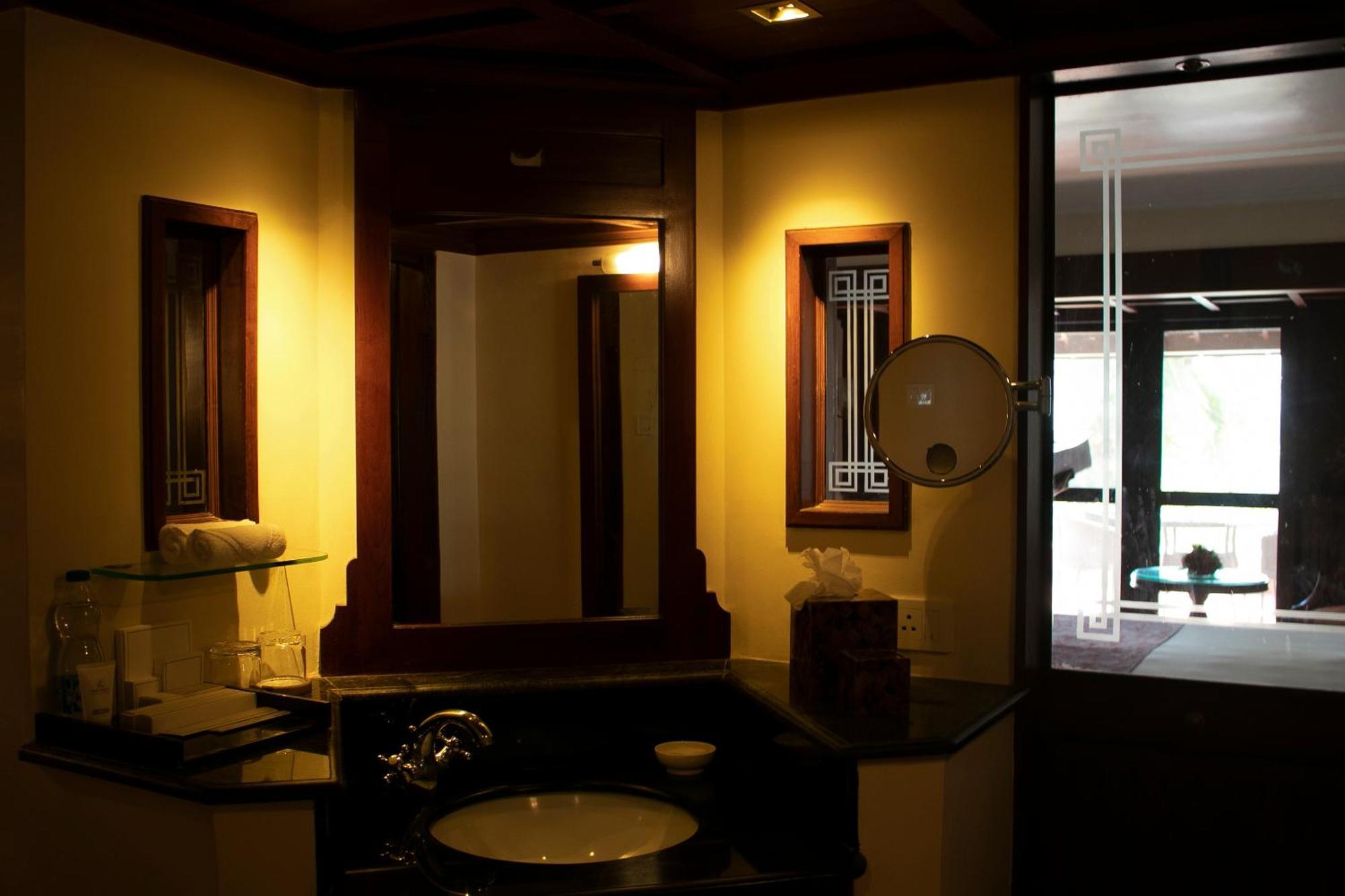 The Leela Kovalam, A Raviz Hotel Thiruvananthapuram Ngoại thất bức ảnh